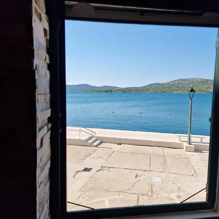Apartment House Riva